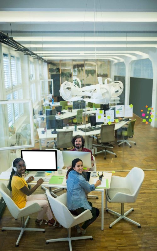 group-graphic-designers-working-together (2)